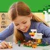 LEGO® Minecraft Chicken Farm (21585) (2)