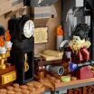 LEGO® Icons Mayor Manor (11383) (5)