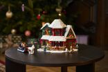 LEGO® Icons Holiday House (11387) (9)
