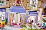 LEGO® Friends Heartlake City Grand Hotel (42704) (7)