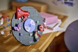 LEGO® Editions Olivia Rodrigo's Vinyl (43028) (6)