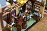 LEGO® Disney Main Street U.S.A. (43302) (10)