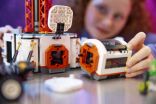 LEGO City Space Base & Rocket Launchpad (60434) (3)
