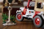 LEGO® Jurassic World Jurassic Jeep Wrangler (77984) (12)