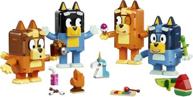 LEGO® Bluey Brick-Built Bluey Family (11217)