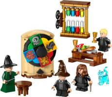 LEGO Harry Potter Hogwarts Castle: Sorting Hat Ceremony (76460)
