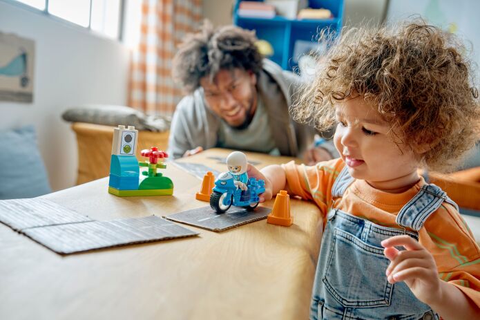 LEGO Duplo Blue Police Motorcycle (10471) (5)