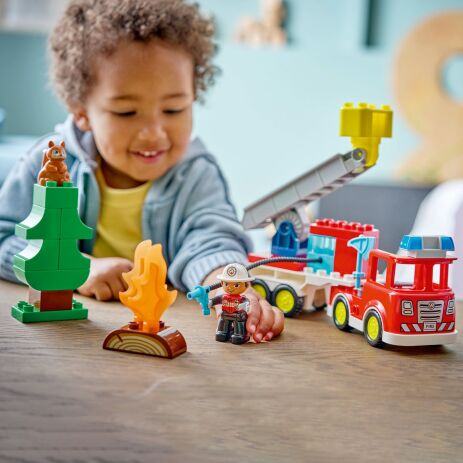 LEGO® DUPLO® Fire Truck With Hose And Firefighter (10473) (4)