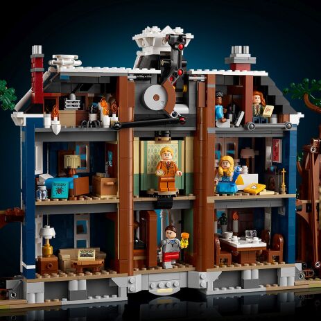 LEGO Icons Stranger Things: The Creel House (11370) (4)