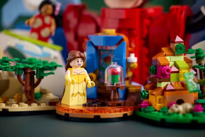 LEGO Ideas Magic Of Disney (21352) (8)