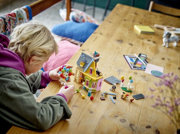 LEGO Disney ''Up'' House (43217) (4)