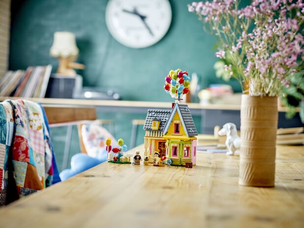 LEGO Disney ''Up'' House (43217) (6)