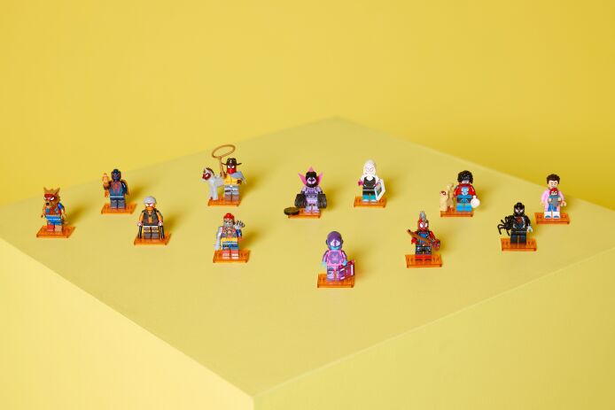 LEGO Minifigures Spider-Man Across The Spider Web (71050) (11)