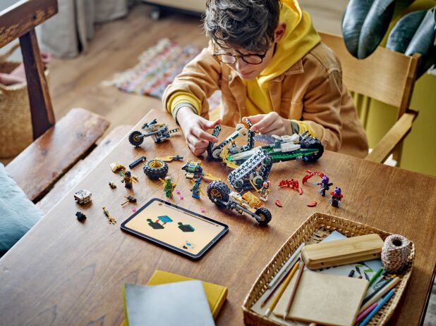 LEGO Ninjago Ninja Team Combo Vehicle (71820) (5)