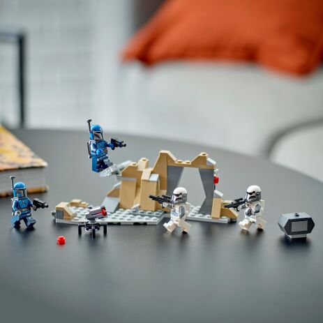 LEGO Star Wars Ambush On Mandalore Battle (75373) (8)