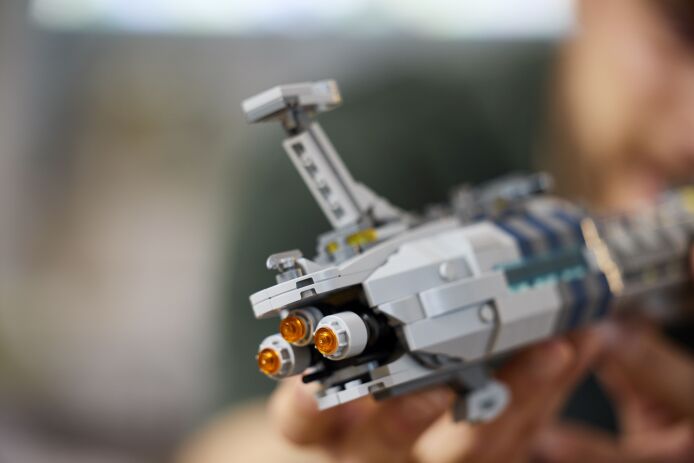 LEGO Star Wars Invisible Hand (75377) (5)