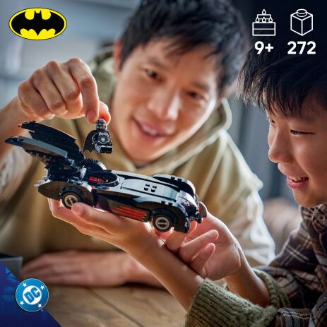LEGO® Super Heroes Batman & Robin Batmobile (76333) (2)