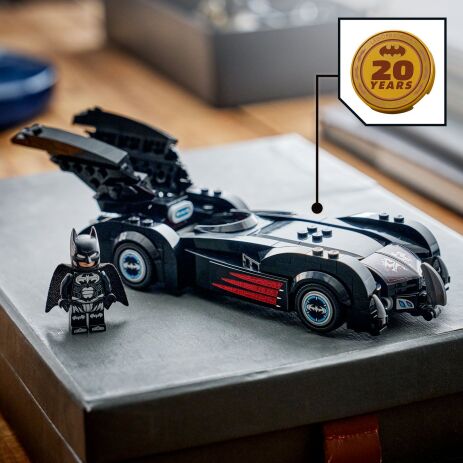 LEGO® Super Heroes Batman & Robin Batmobile (76333) (6)