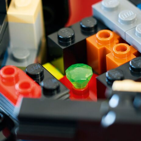 LEGO Sonic The Hedgehog Shadow The Hedgehog (77000) (3)