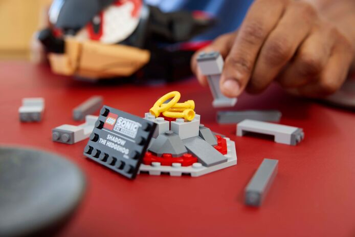 LEGO Sonic The Hedgehog Shadow The Hedgehog (77000) (7)