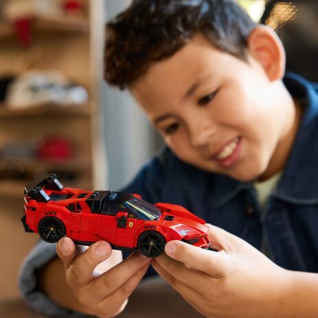LEGO® Speed Champions Ferrari SF90 XX Stradale Sports Car (77254) (4)