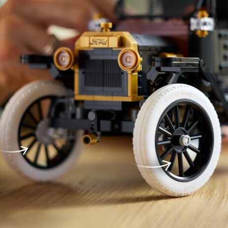 LEGO® Icons Ford Model T (11376) (5)