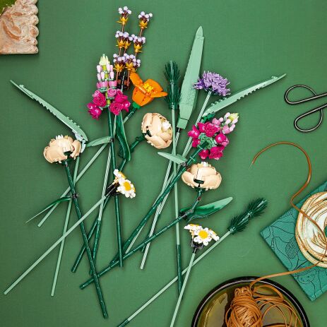 LEGO Icons Botanical Flower Bouquet (10280) (3)