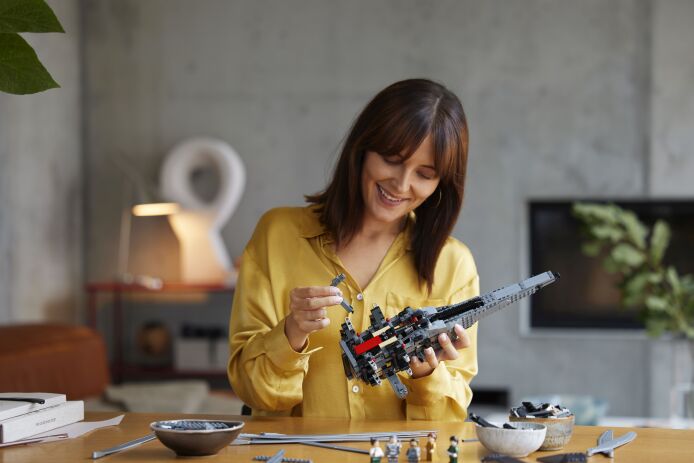 LEGO Icons Dune Atreides Royal Ornithopter (10327) (7)