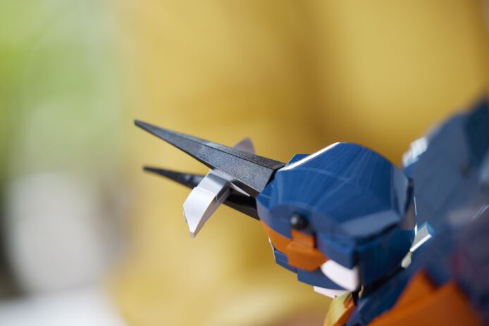 LEGO Icons Kingfisher Bird (10331) (2)