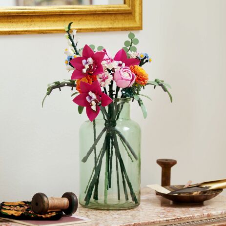 LEGO Botanical Pretty Pink Flower Bouquet (10342) (7)