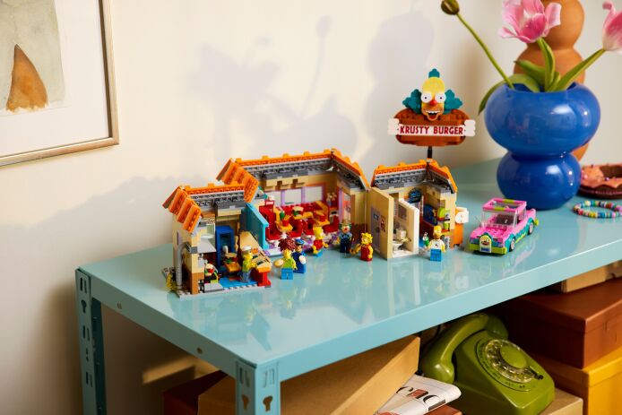 LEGO Icons The Simpons: Krusty Burger (10352) (17)