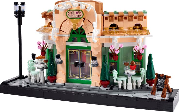 LEGO Icons French Cafe (10362) (1)