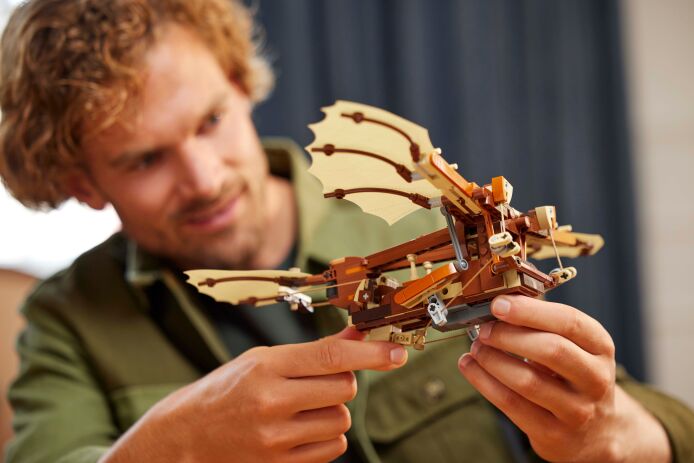 LEGO Icons Leonardo Da Vinci's Flying Machine (10363) (6)