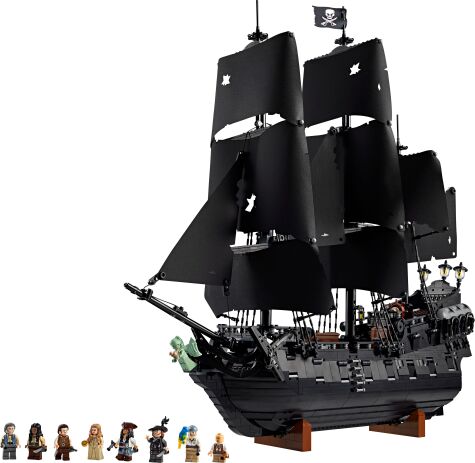 LEGO Icons Captain Sparrow's Pirate Ship (10365) (1)
