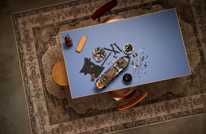 LEGO Icons Captain Sparrow's Pirate Ship (10365) (7)