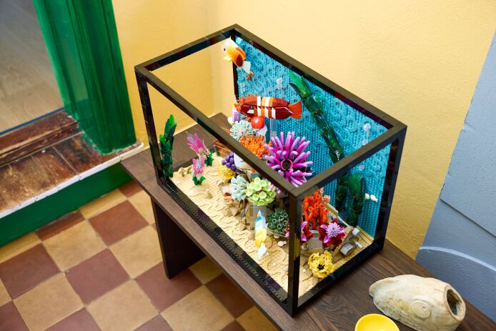 LEGO Icons Tropical Aquarium (10366) (12)