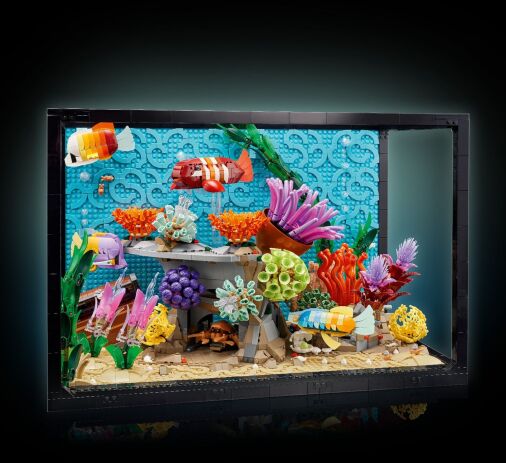 LEGO Icons Tropical Aquarium (10366) (4)
