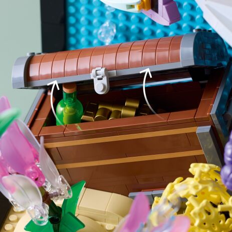 LEGO Icons Tropical Aquarium (10366) (5)