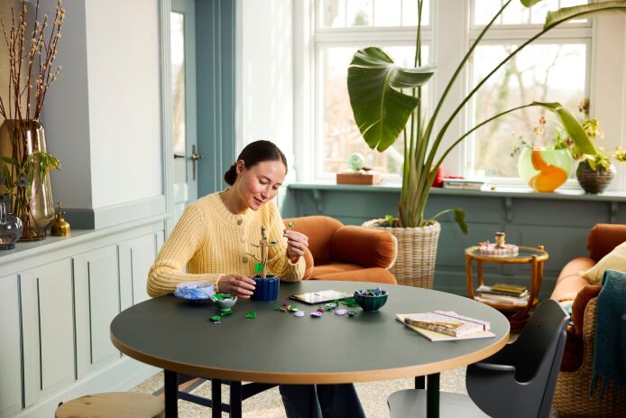 LEGO Botanical Hibiscus (10372) (4)