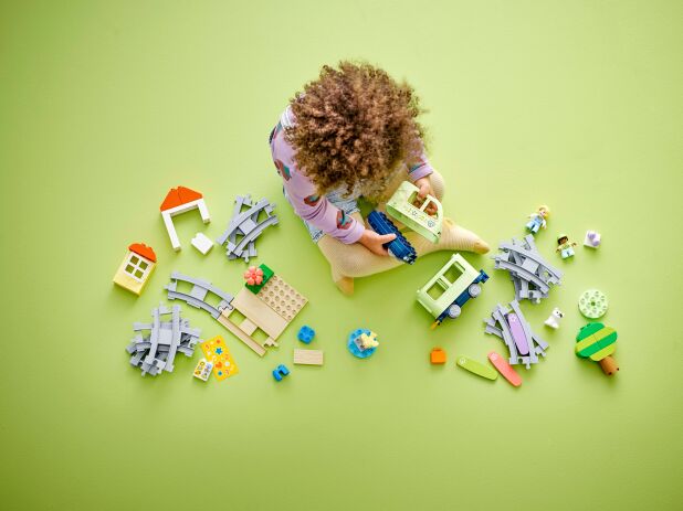 LEGO Duplo Interactive Adventure Train (10427) (5)