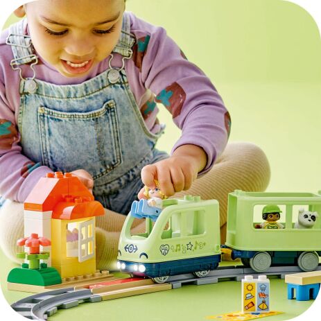 LEGO Duplo Interactive Adventure Train (10427) (6)