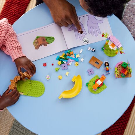 LEGO Gabby's Dollhouse Kitty Fairy's Golden Party (10787) (5)