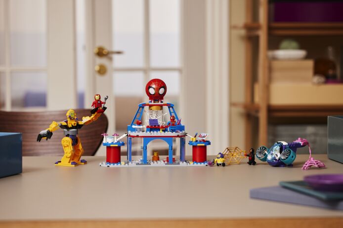 LEGO Super Heroes Team Spidey Web Spiner Headquarters (10794) (7)