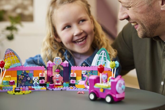 LEGO Gabby's Dollhouse Gabby's Parth Room (10797) (10)