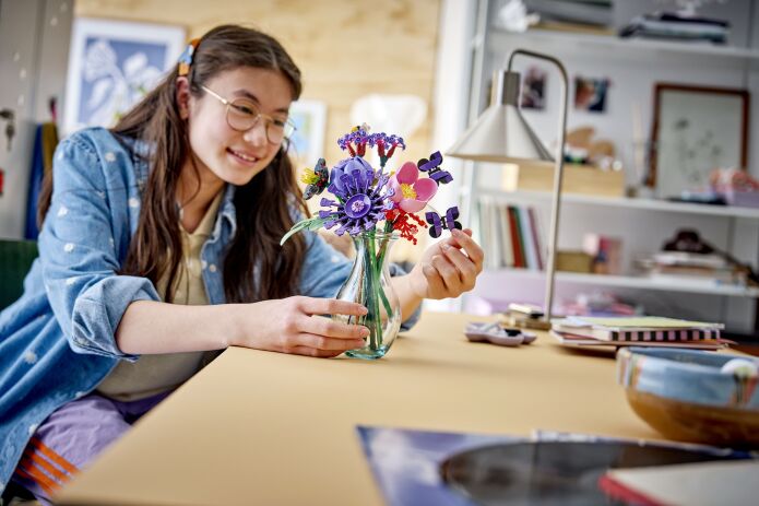 LEGO® Botanicals Olivia Rodrigo's Flower Bouquet (11507) (5)