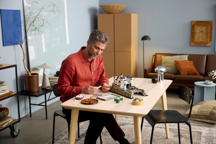 LEGO Architecture Neuschwanstein Castle (21063) (6)