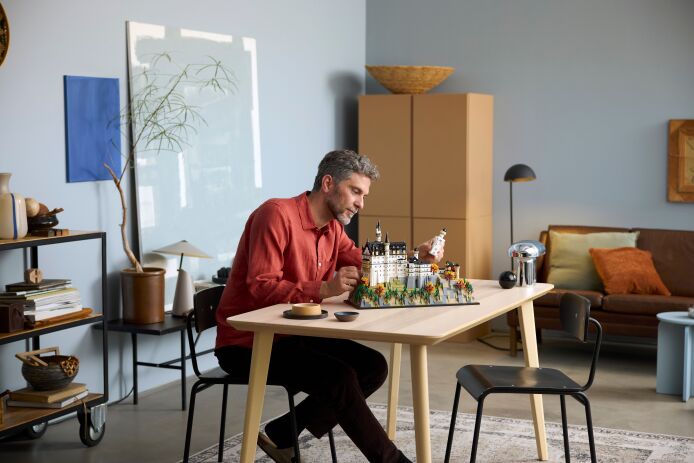 LEGO Architecture Neuschwanstein Castle (21063) (7)