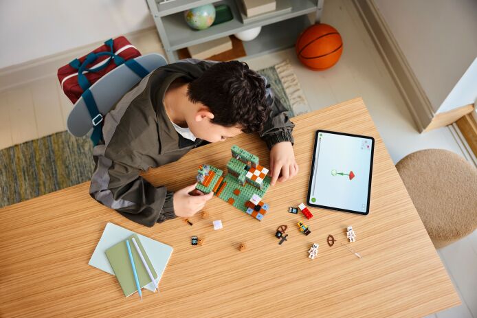 LEGO Minecraft The Trial Chamber (21271) (5)