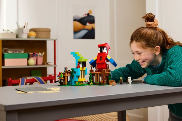 LEGO Minecraft The Parrot Houses (21282) (8)