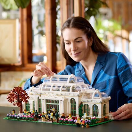 LEGO Ideas The Botanical Garden (21353) (3)
